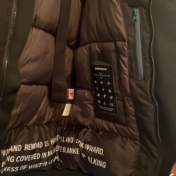 Men’s winter coat - Picture 5 of 7